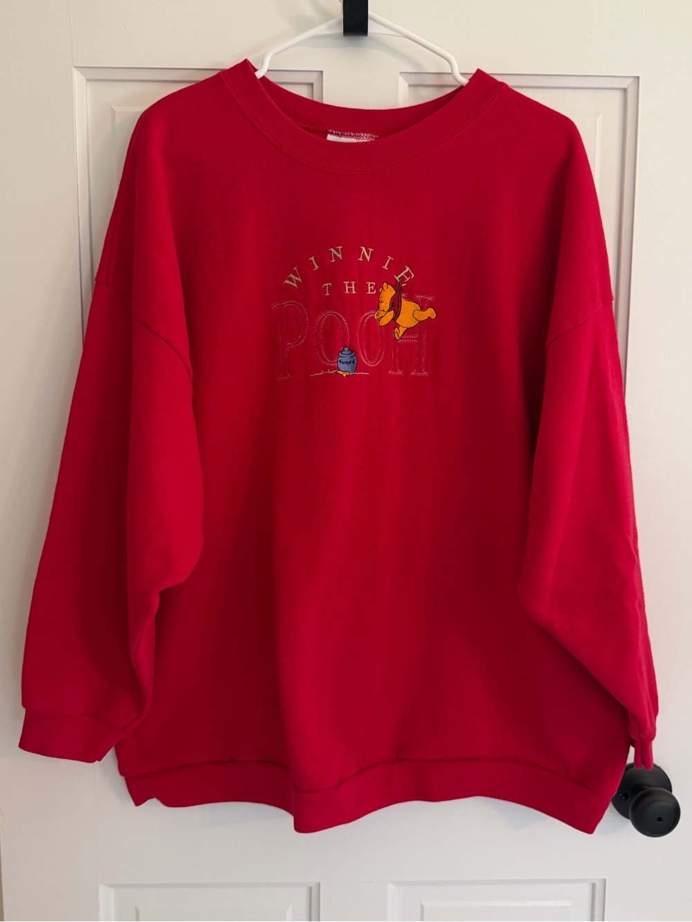 Vintage Disney Winnie the Pooh Embroidered Red Crewneck Sweatshirt‎